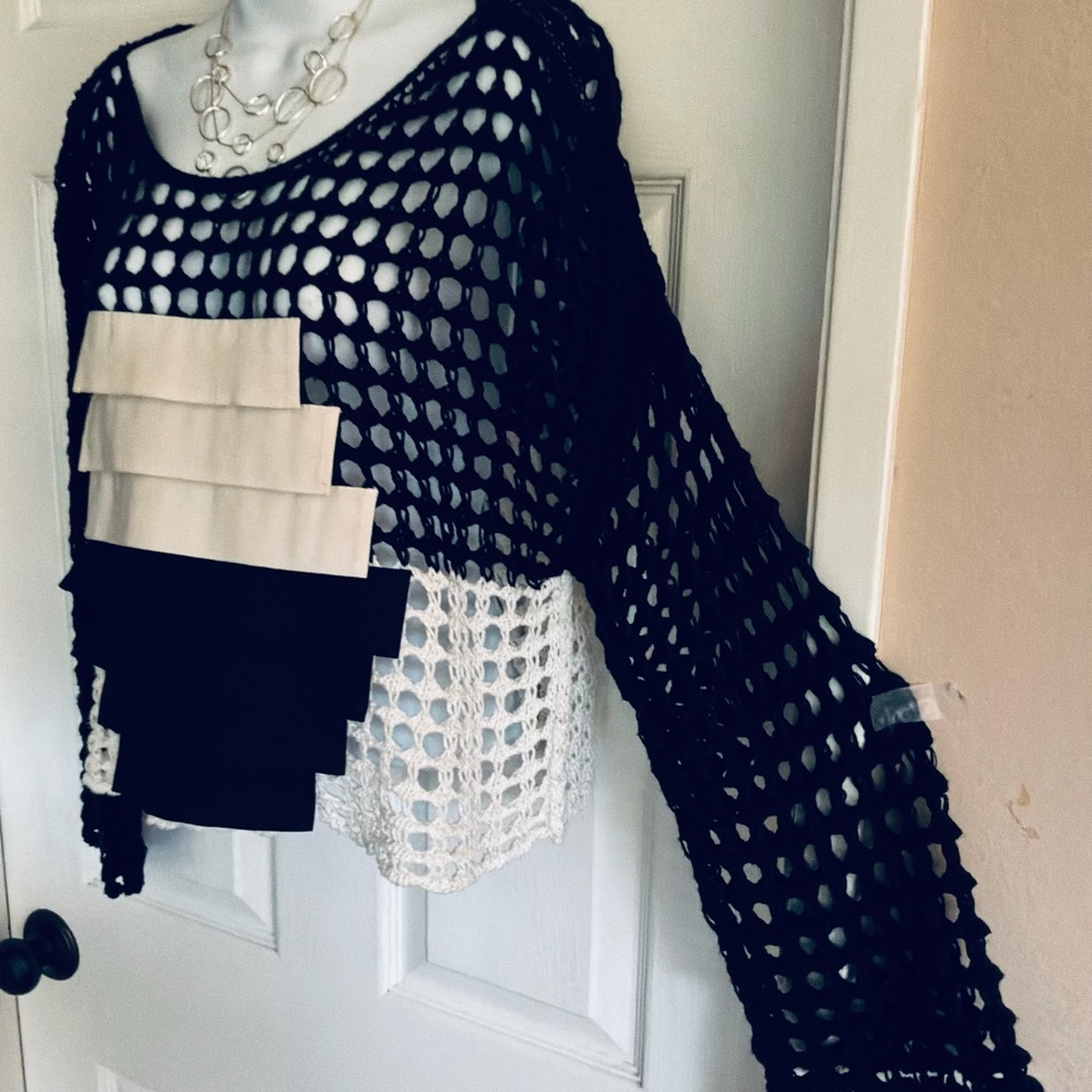 NWOT…PIER ANTONIO GASPAN…open weave sweater - Picture 5 of 8